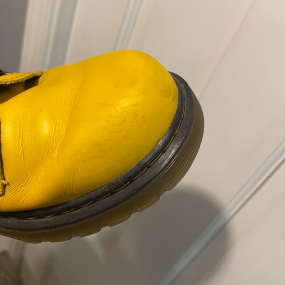 Doc Martin yellow side zip lace up boot - Picture 5 of 7